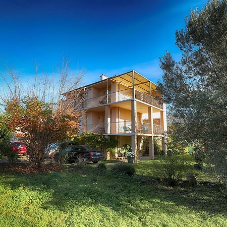 Condrieu Comme A La Maison Dış mekan fotoğraf