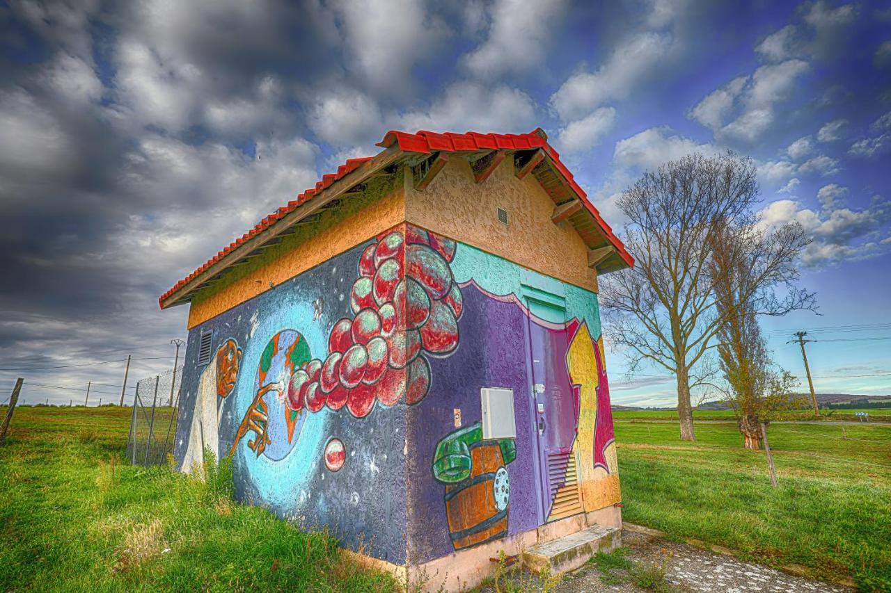 Condrieu Comme A La Maison Dış mekan fotoğraf